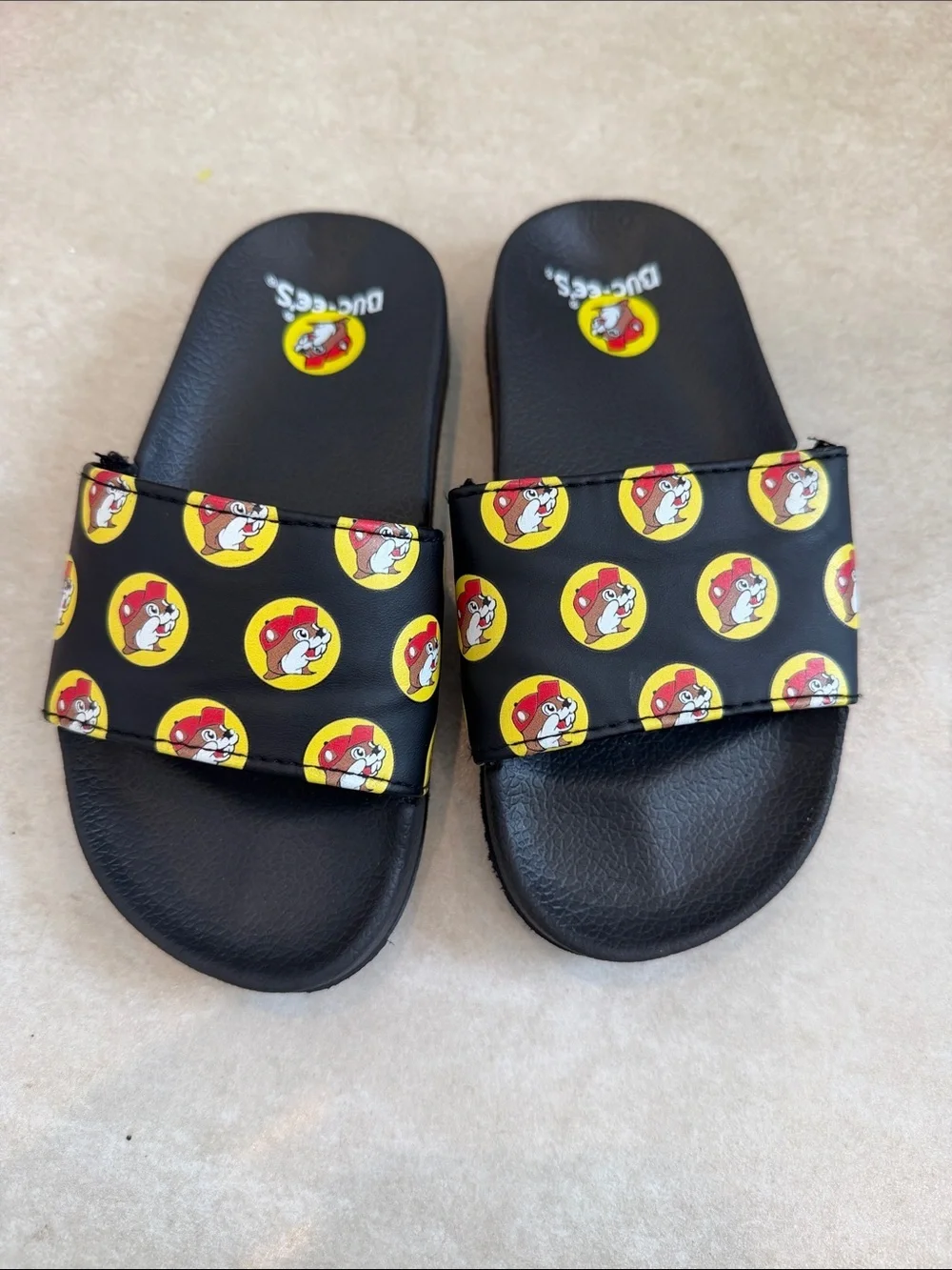 Buc-ee’s Sandals
